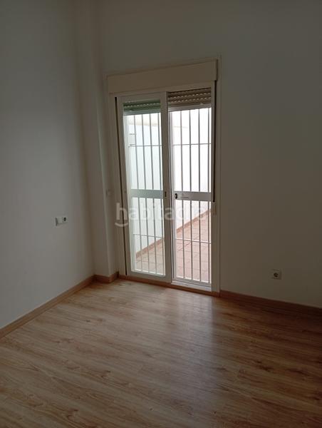 Foto 401834c4-e25a-4402-8f34-8cd38c63dac6. Appartamento in Parque Victoria Eugenia Málaga