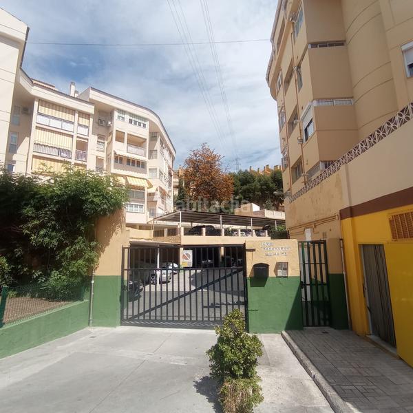 Foto fdc0e32a-4926-43ed-92d1-aef46cda6f06. Alquiler estudio moderno estudio abuhardillado recinto cerrado con piscina amueblado 1 baño aa. en Málaga