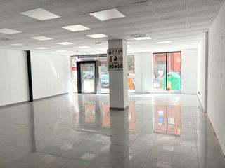 Local Comercial en MAURICIO MORO PARETO