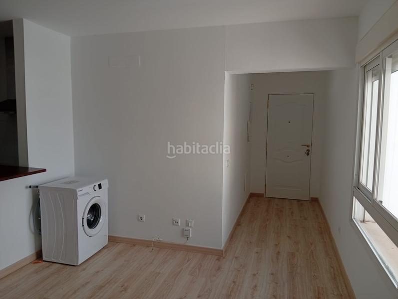 Foto 7050ffd9-5514-49ab-8955-7f03afb89a1b. Flat with parking in Parque Victoria Eugenia Málaga