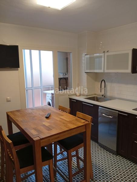 Foto 608e0486-35a4-49d7-b3f3-db318531b2a8. Rent flat with parking pool in Guadalmar Málaga