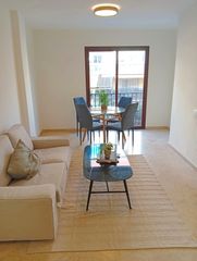 Pis  Alameda capuchinos. Moderno piso reformado  2 dormitorios  1 baño  alameda capuchino