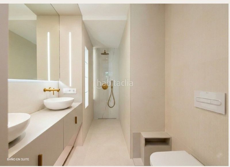 Foto a7edc6ea-ae07-46c7-bc75-cafdb233c844. Pis a La Malagueta - Monte Sancha Málaga