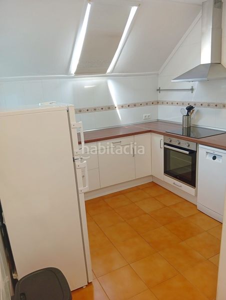 Foto d268d734-c26a-4b4b-bd18-fafedfd903ca. Lloguer pis amb aparcament a Pedregalejo - Morlaco Málaga