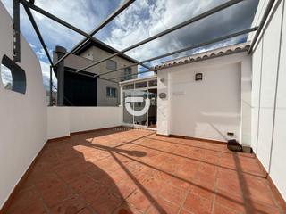 Casa a Beniopa - Sant Pere. Espectacular casa en gandía con tres plantas, terrazas y acabado
