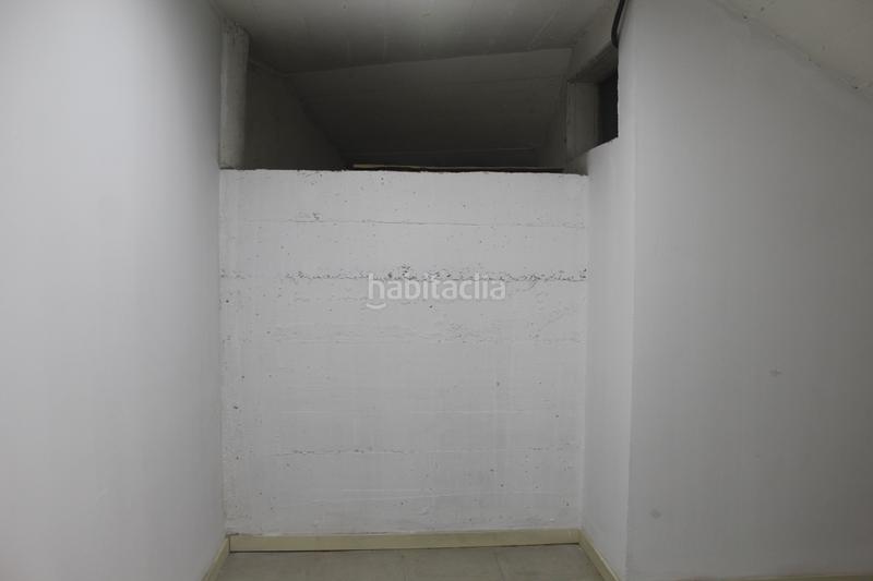 Foto b48a7cdb-e908-44b9-b9b7-d1c8bc07eab5. Lloguer local comercial a carrer de santa eugènia 92 a Girona