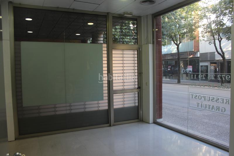 Foto 650dc30b-a11e-4fa1-9284-22f27dd7395d. Rent business premise in carrer de santa eugènia 92 in Girona