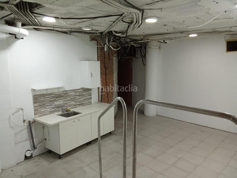 Foto ec17a061-8d04-4f82-94fc-5e31b82b926f. Rent business premise in carrer de santa eugènia 92 in Girona