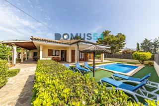 House in Port de Pollença. Chalet con licencia vacacional en puerto pollença