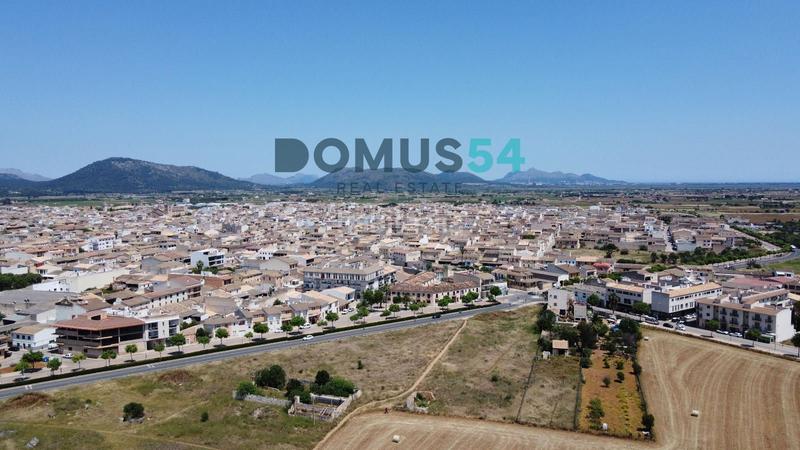 Foto 7e8e1da6-ed41-4f66-bb08-5eb618e2174d. Aparcament cotxe a Sa Pobla