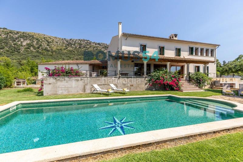 Foto 2298a093-85e5-43e8-97db-1184166fda98. Lloguer masia amb piscina a ciutat d´Alcúdia Alcúdia