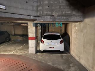 Car parking  Cecili metel. Plaza de garaje en palma