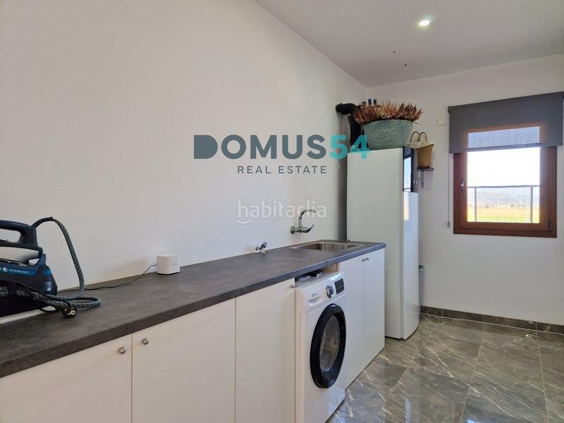 Foto 9c8501c2-bee6-4b74-add7-306f5f6d8977. Country house with heating parking pool in Búger