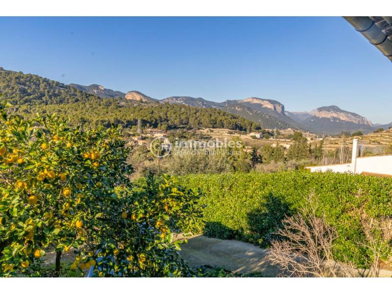 Foto 49f5e873-0c03-4570-811e-f0e6c06ad431. Casa amb aparcament a Alaró