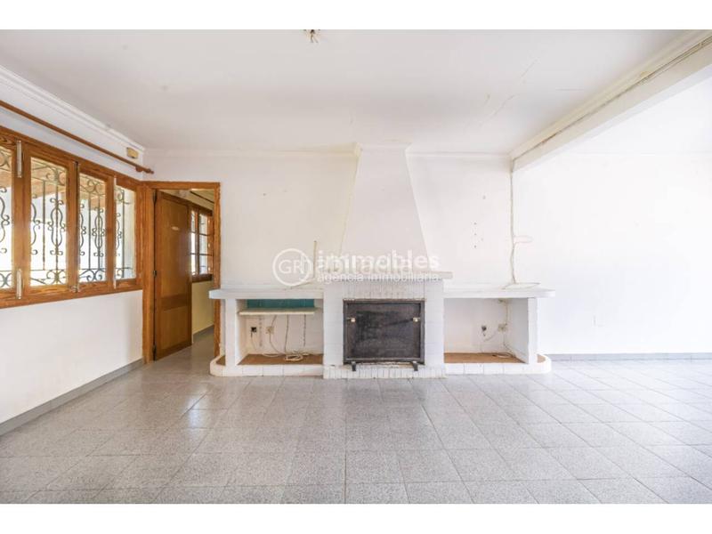 Foto a15686f7-736e-4e93-ab13-9aefe61d0b52. Casa amb aparcament a Alaró