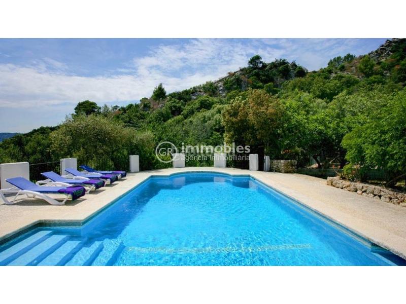 Foto 099eb20d-f477-49aa-96ea-c4f44cfc0eae. Casa con parcheggio piscina in Pollença poble Pollença