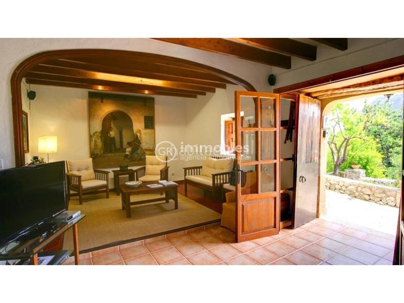 Foto f23c3bca-0a75-415b-8e69-81780efaa58b. Casa con parcheggio piscina in Pollença poble Pollença