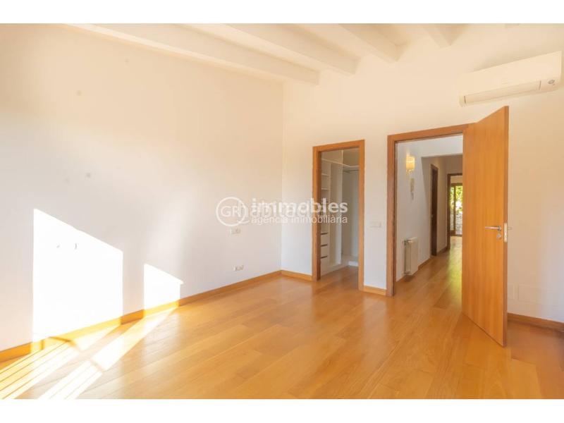 Foto 4df44d92-582e-4559-a3bc-7fc9964c0b33. Maison jumelée avec parking dans Alaró