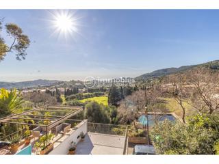 Semi detached house  Del pujol. Chalet pareado con impresionantes vistas