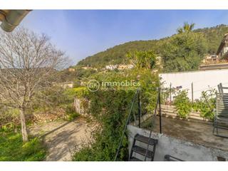 Casa  Del puig de sa comuna. Casa techo libre con bonitas vistas!!!!