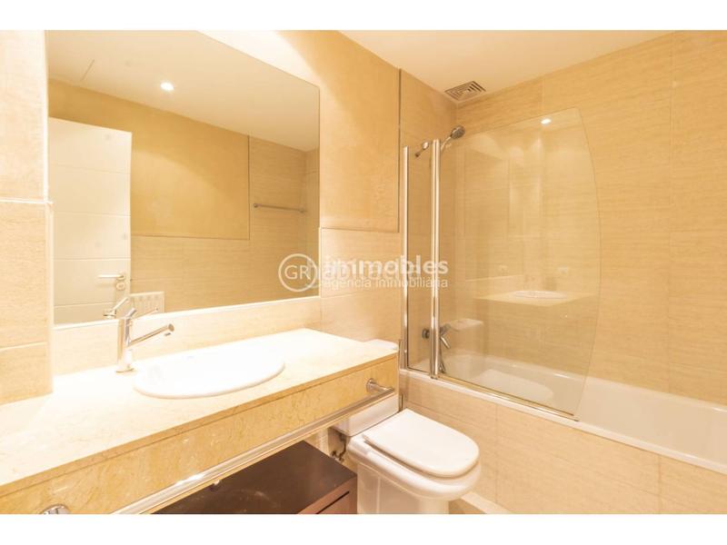 Foto 4c0c13cc-8292-49f5-904e-5a269e93be79. Casa a schiera con parcheggio piscina in Son Xigala Palma de Mallorca