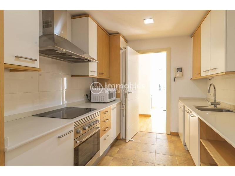Foto cdb925dc-f4c1-44fb-b67a-8a1c21895682. Casa a schiera con parcheggio piscina in Son Xigala Palma de Mallorca