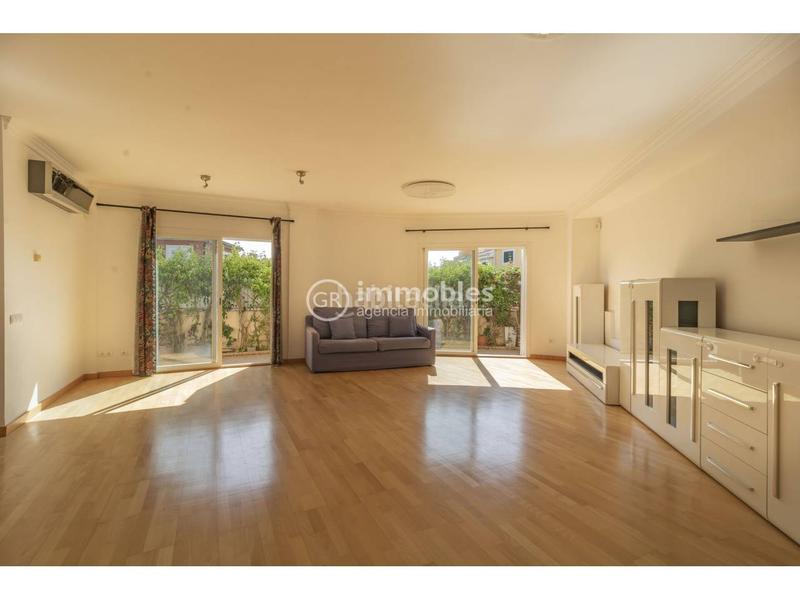 Foto ffe46472-501f-4578-bef9-055398fe91f5. Casa a schiera con parcheggio piscina in Son Xigala Palma de Mallorca