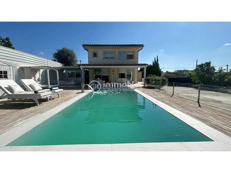 Foto 34319bcb-80f9-4eb1-97d1-85798fb8b53c. Xalet amb calefacció aparcament piscina a Selva