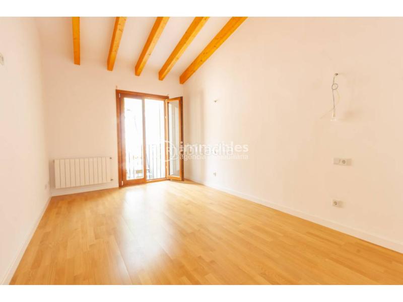 Foto 0e0e0e24-c527-4546-aada-088e90048abe. Casa aparellada amb aparcament piscina a Alaró