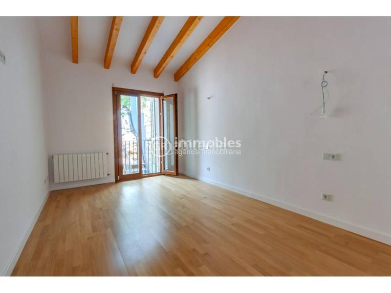 Foto 0f241d84-8d0d-49bc-baa2-94b80beff362. Casa aparellada amb aparcament piscina a Alaró