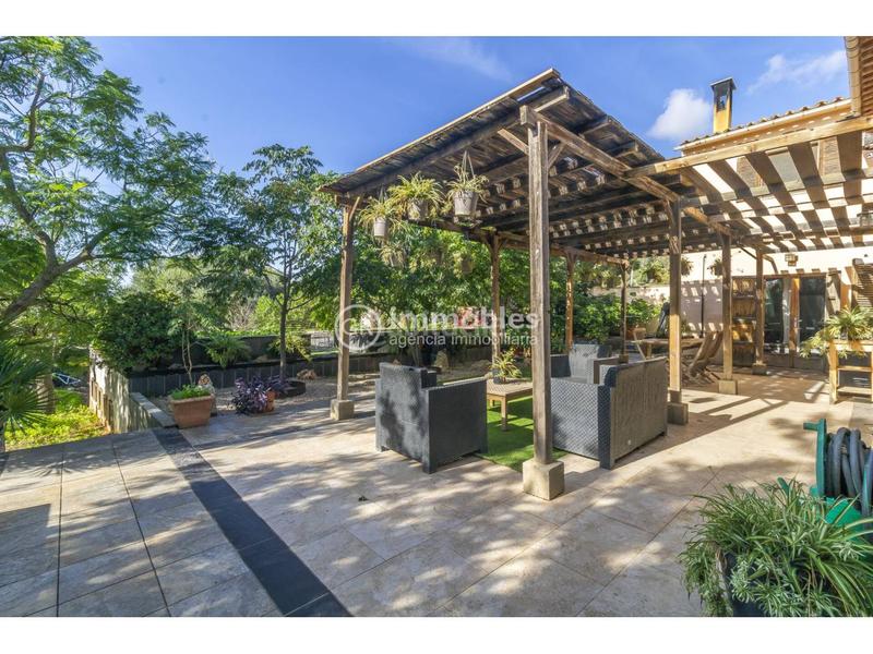 Foto 5f377a6a-7a68-4b54-860b-6662c546f155. Casale con parcheggio in Alaró