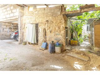 Casa  Calle palou. Casa con patio y garaje en sa pobla