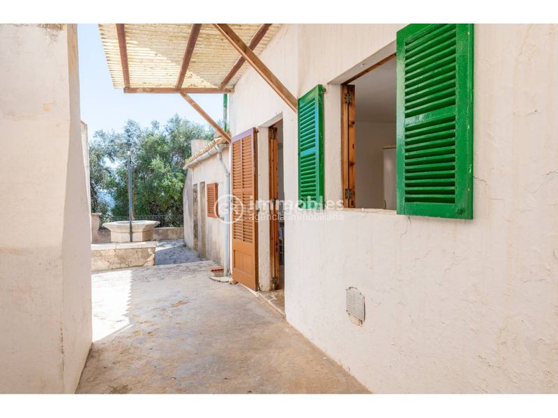 Foto 2f1924a8-f973-4225-ad71-b7a8ef5730b4. Casa amb aparcament a Selva