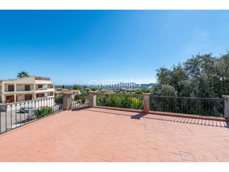 Foto 3641a958-951d-4e15-9015-bf5dd740fe9d. Casa amb aparcament a Selva