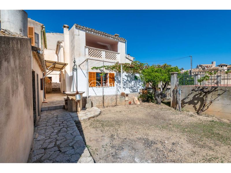 Foto 3bb20e8d-8b34-4c3b-8d73-e55c8a0a9b93. Casa amb aparcament a Selva