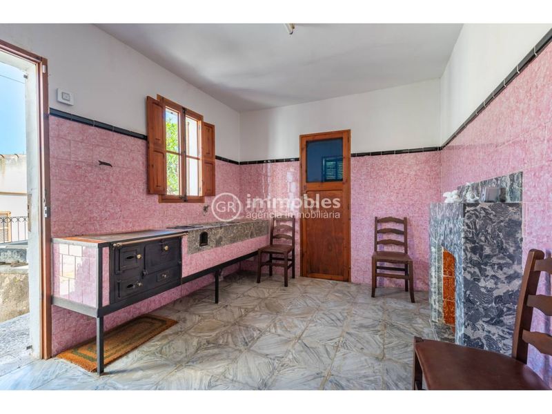 Foto 48e35b0b-6ef2-4e37-9246-2b15e5bcd11d. Casa amb aparcament a Selva