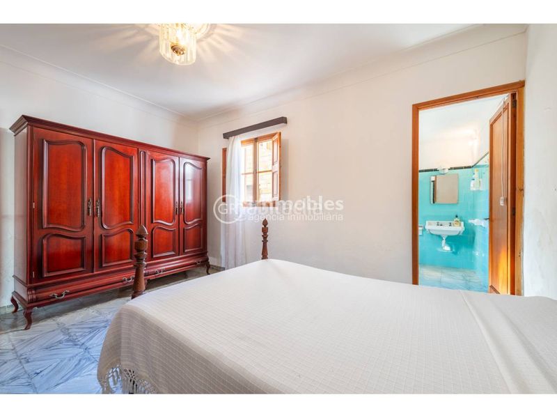 Foto 4be9b1a0-dabc-4718-8ff6-de595fb79e9d. Casa amb aparcament a Selva