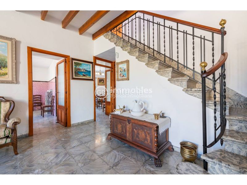 Foto a1d72919-646a-4f4c-8bdd-358e837696af. Casa amb aparcament a Selva