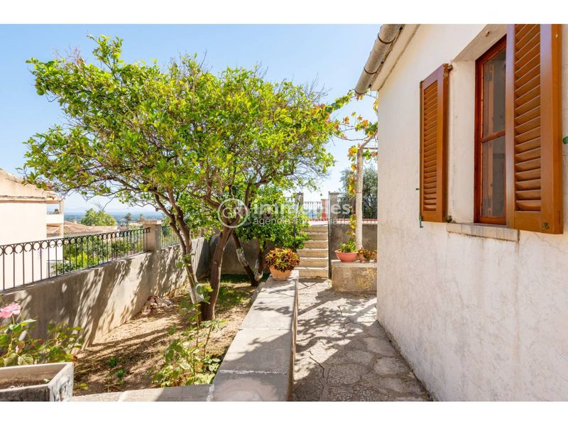 Foto f6ef2db7-75ac-4edd-bcc1-c009967730d7. Casa amb aparcament a Selva