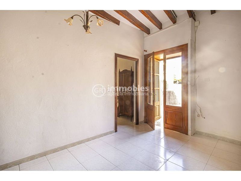 Foto 3858ac48-c306-47b7-aeb4-da778066b16d. Casa amb aparcament a Selva
