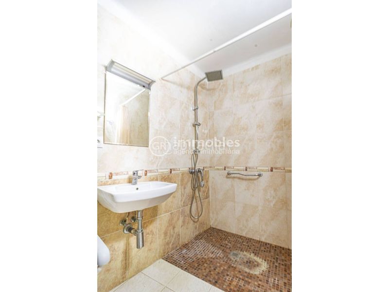 Foto 483990b3-bf2d-4d40-9f49-3b832bfc65e6. Casa amb aparcament a Selva