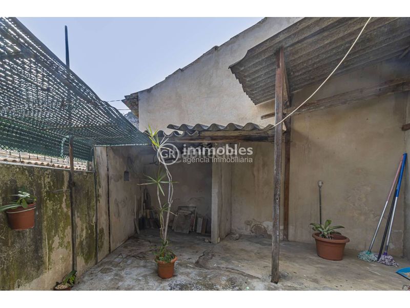 Foto 556ee3e9-2f7f-4207-bdcf-04a0cdf3180d. Casa amb aparcament a Selva