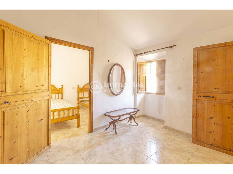 Foto 7be4b915-1bd0-4156-84c4-2a29b4d7b139. Casa amb aparcament a Selva