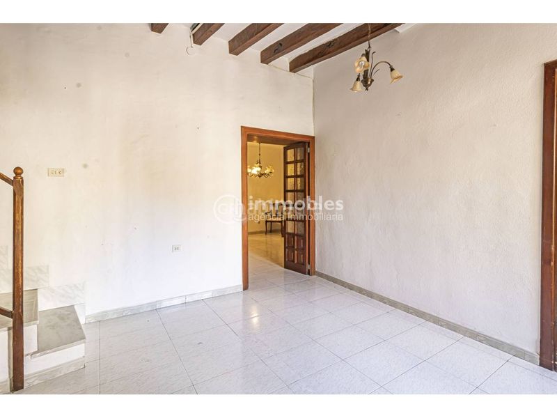 Foto 849c49d5-2c9e-444d-9336-0614fa501434. Casa amb aparcament a Selva