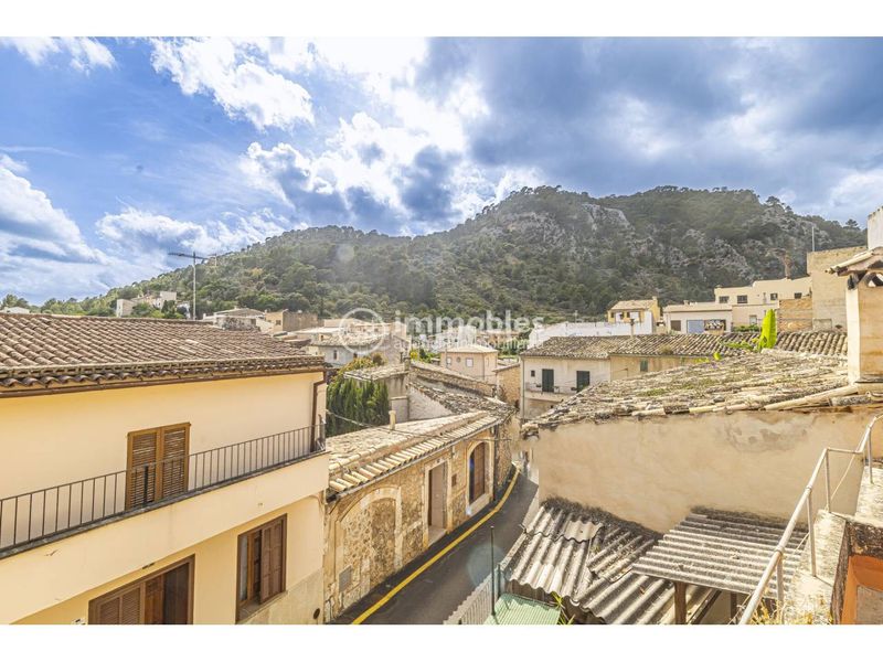 Foto b645acf9-199e-462a-baa9-2b11cfd53903. Casa amb aparcament a Selva