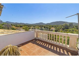 Casa a schiera in Alaró. Casa de pueblo con patio y terraza en alaró
