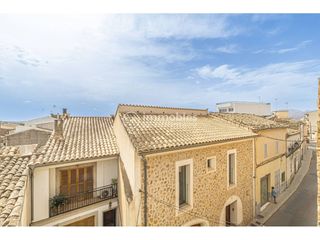House  Calle llbertat. Edificio con infinitas posibilidades con local comercial !!!!