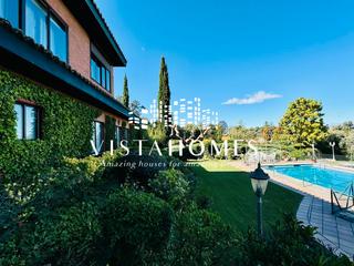Chalet  N/a