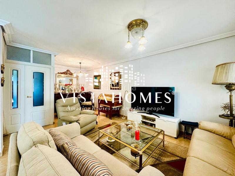 Foto 121b7b8f-6f4a-4774-a809-1964d9929c3d. Casa bifamiliare con riscaldamento piscina in Arroyo de la Vega La Moraleja