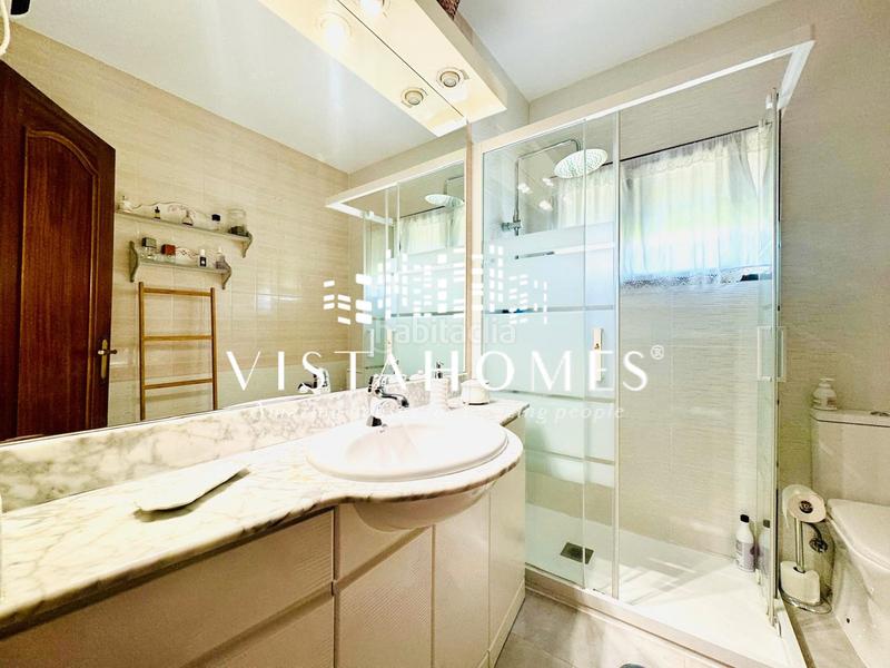 Foto 20b0b1c2-05bc-4d50-bc39-dfa7495b0ada. Casa bifamiliare con riscaldamento piscina in Arroyo de la Vega La Moraleja